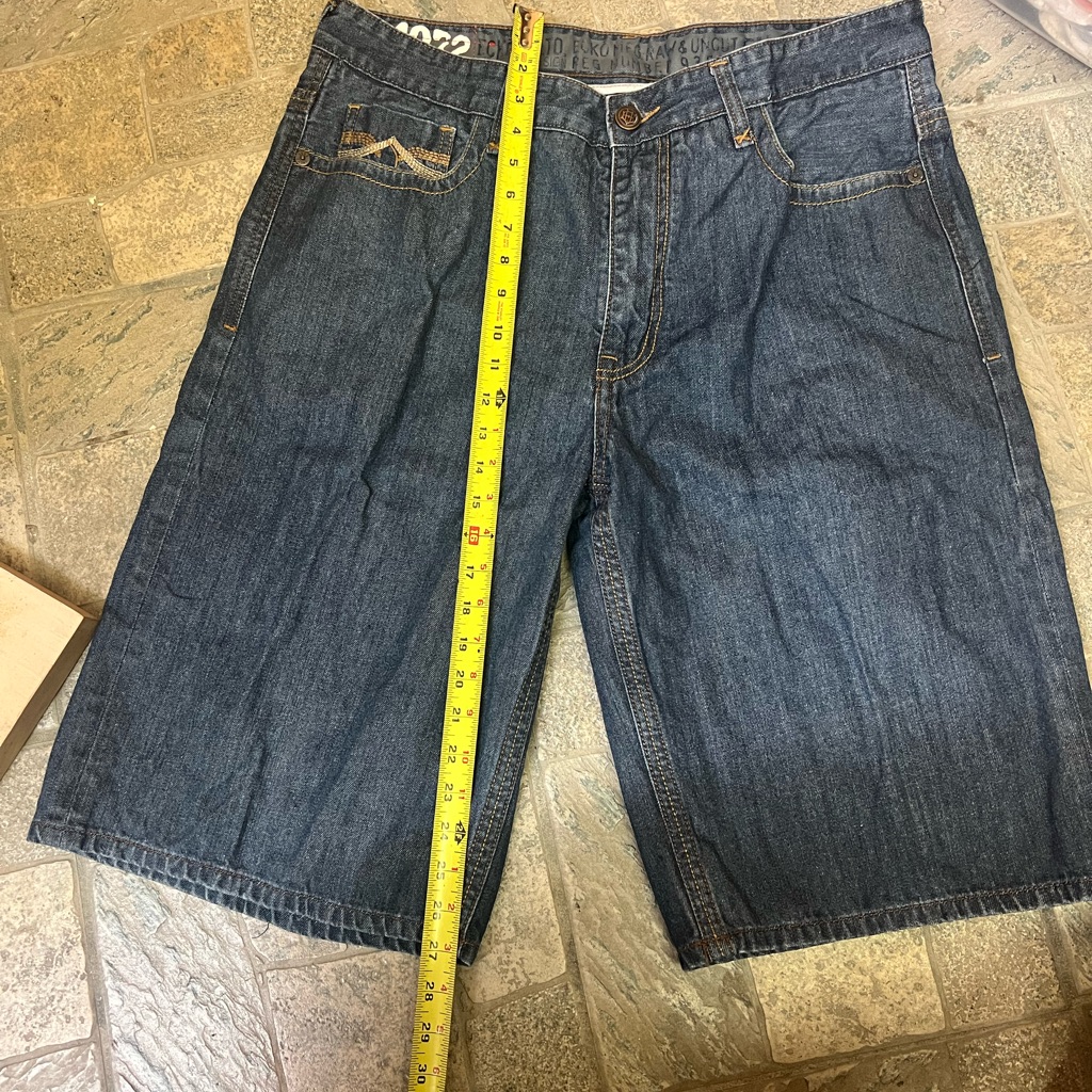 Echo Unltd Shorts